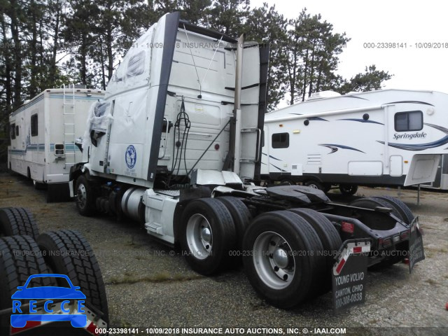 2017 VOLVO VNL 4V4NC9EH1HN992054 image 2