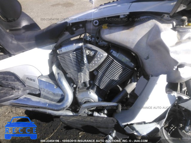 2011 VICTORY MOTORCYCLES VISION TOUR 5VPSW36N8B3006532 image 7