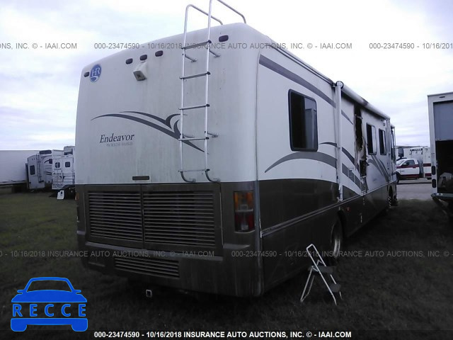 2000 FREIGHTLINER CHASSIS X LINE MOTOR HOME 4UZ6XJCA9YCG19706 image 3