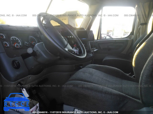 2015 FREIGHTLINER CASCADIA 125 3AKJGLDV7FSGC4159 image 4