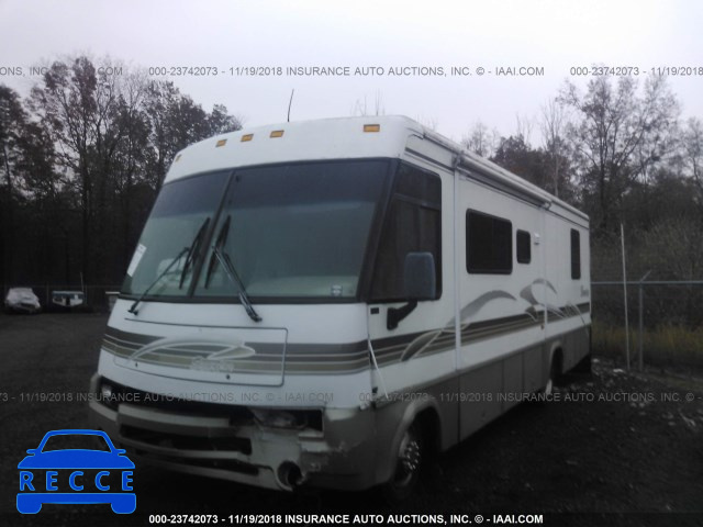 2001 WORKHORSE CUSTOM CHASSIS MOTORHOME CHASSIS P3500 5B4LP57G313327071 image 1