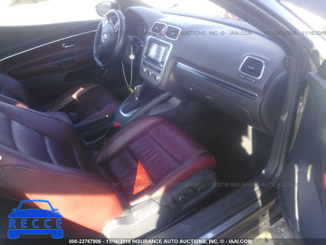 2013 VOLKSWAGEN EOS LUX/EXECUTIVE WVWFW8AH2DV008797 image 4