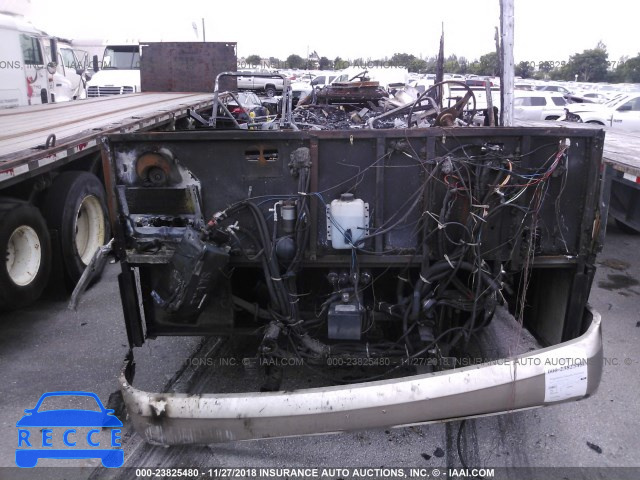 1998 FREIGHTLINER CHASSIS X LINE MOTOR HOME 4UZ6XFBC7WCA33664 image 5