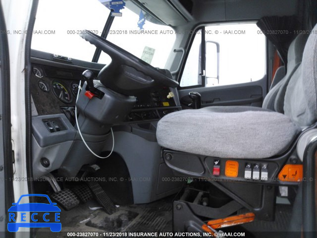 2010 FREIGHTLINER ST120 ST120 1FUJBBDR4ADAP2943 image 4