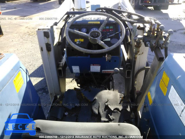 1997 LONG 2460 TRACTOR 115599 image 4