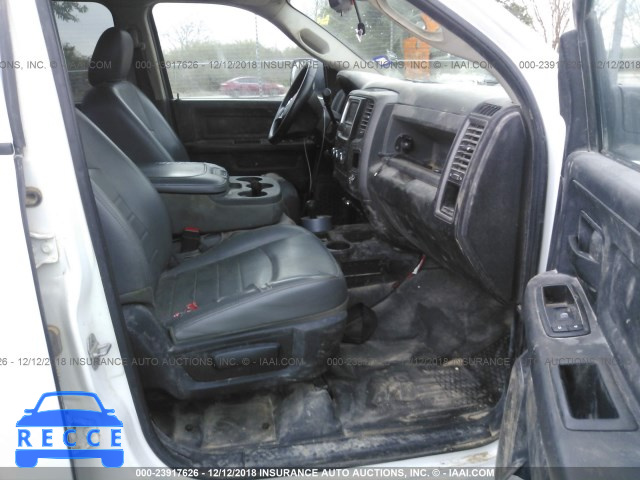 2014 RAM 4500 3C7WRLFL0EG194473 Bild 4