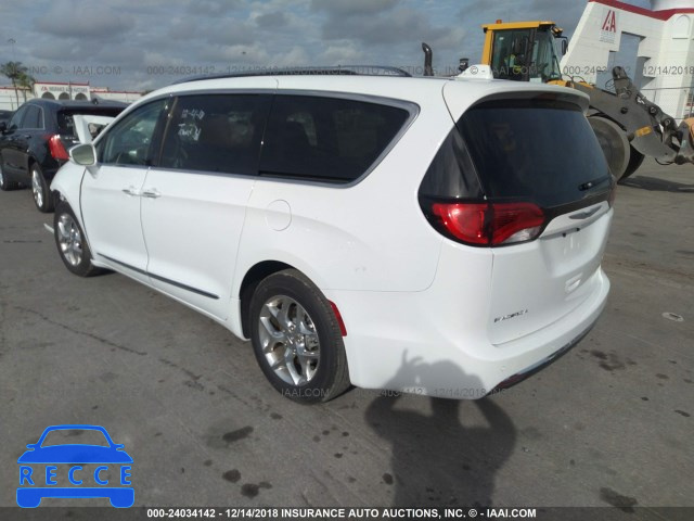 2019 CHRYSLER PACIFICA LIMITED 2C4RC1GG2KR551997 image 2