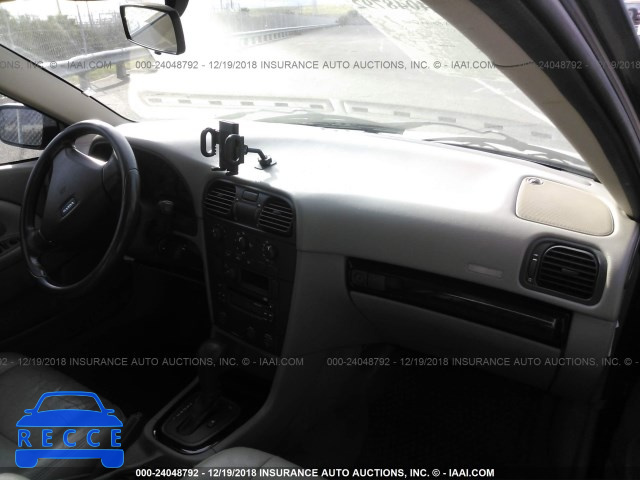 2004 VOLVO V40 1.9T YV1VW27504F057829 image 4