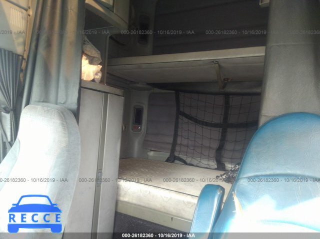2001 FREIGHTLINER ST120 ST120 1FUJA3CG11PA98844 image 6