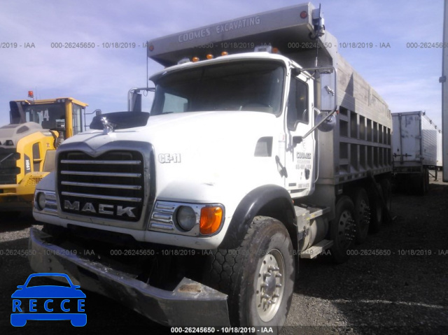 2006 MACK 700 CV700 1M2AG11C16M026943 image 1