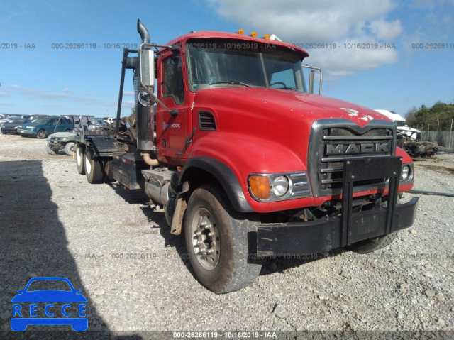 2006 MACK 700 CV700 1M2AG11C56M026704 image 0