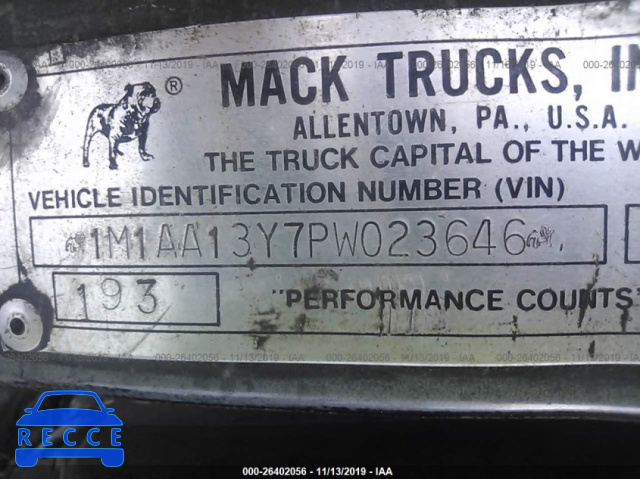 1993 MACK 600 CH600 1M1AA13Y7PW023646 Bild 8