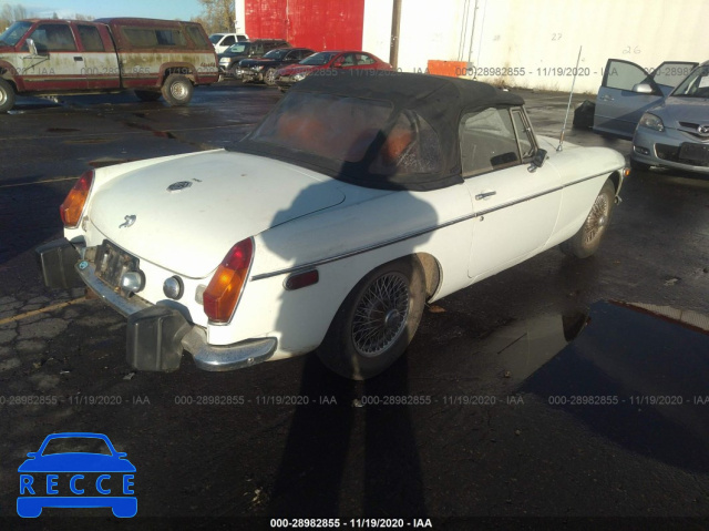 1974 MG MGB GHN5UE0357719 image 3