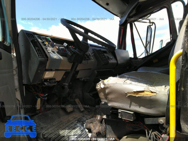 2002 FREIGHTLINER MEDIUM CONVENTIONAL FL80 1FVHBXAK72HJ25365 image 4