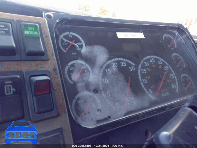 2001 FREIGHTLINER MEDIUM CONVENTIONAL FL70 1FVABTBV41HH75517 image 5