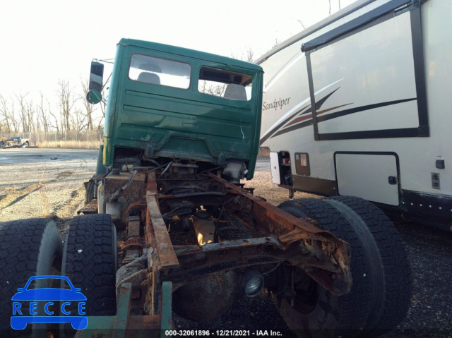 2001 FREIGHTLINER MEDIUM CONVENTIONAL FL70 1FVABTBV41HH75517 image 7