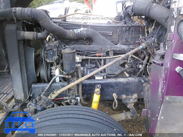 1998 FREIGHTLINER FLD FLD120 1FUPDDYB4WP956381 image 8