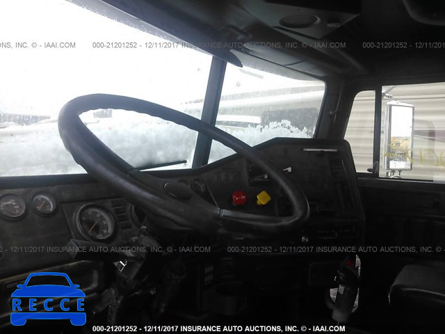 1998 FREIGHTLINER FLD FLD112 2FUY3MDB1WA906371 image 4