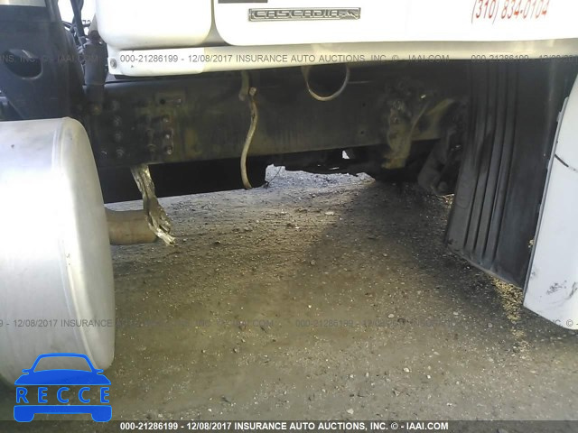 2011 FREIGHTLINER CASCADIA 125 1FUJGEDV6BSAZ1880 image 6