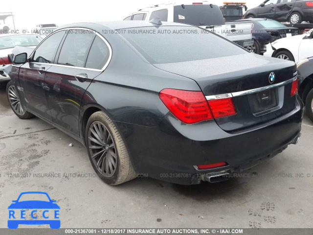 2011 BMW 740 I WBAKA4C52BC392045 image 2