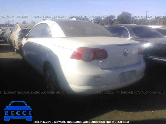 2010 VOLKSWAGEN EOS TURBO/KOMFORT WVWBA7AH0AV024550 image 2