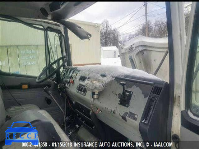 1999 FREIGHTLINER FL70 FL70 1FUWHJBA0XHF60302 image 8