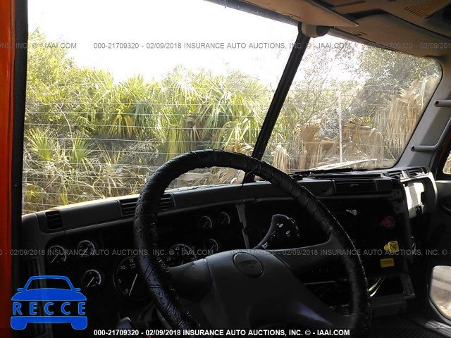 2006 FREIGHTLINER ST120 ST120 1FUJBBCG16LU69228 image 4