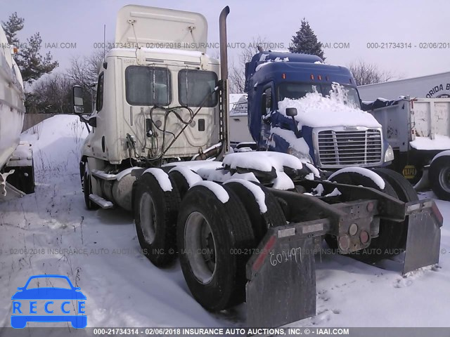 2011 FREIGHTLINER CASCADIA 125 1FUJGEDV1BSAZ0815 image 2