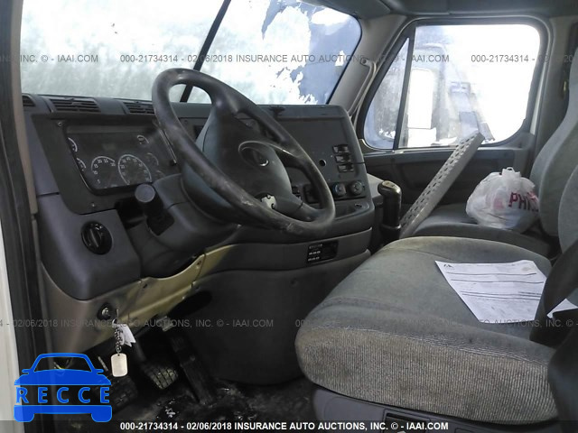 2011 FREIGHTLINER CASCADIA 125 1FUJGEDV1BSAZ0815 image 4