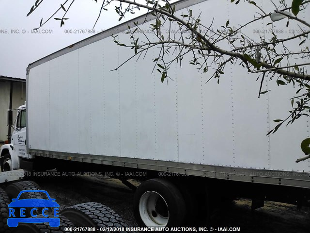 1996 FREIGHTLINER FL70 1FV6HFAC8TL666125 image 2