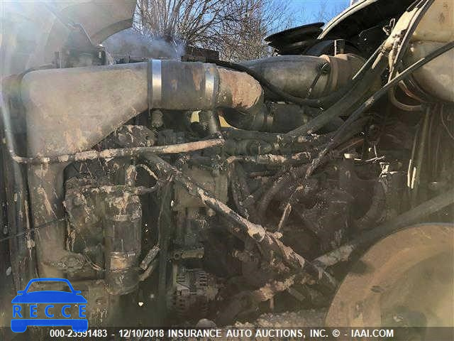 2005 MACK CV713 CV700 1M2AG11C25M025685 Bild 7