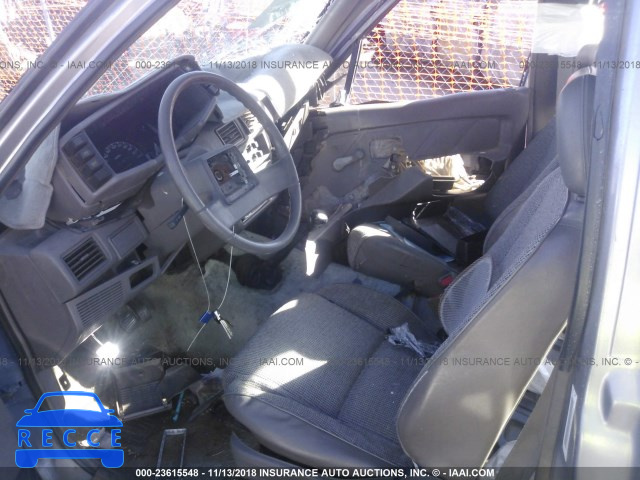 1990 ISUZU CONVENTIONAL SPACE CAB JAACL16E3L7242085 Bild 4