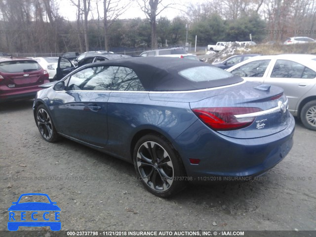 2017 BUICK CASCADA PREMIUM W04WH3N57HG036144 Bild 2