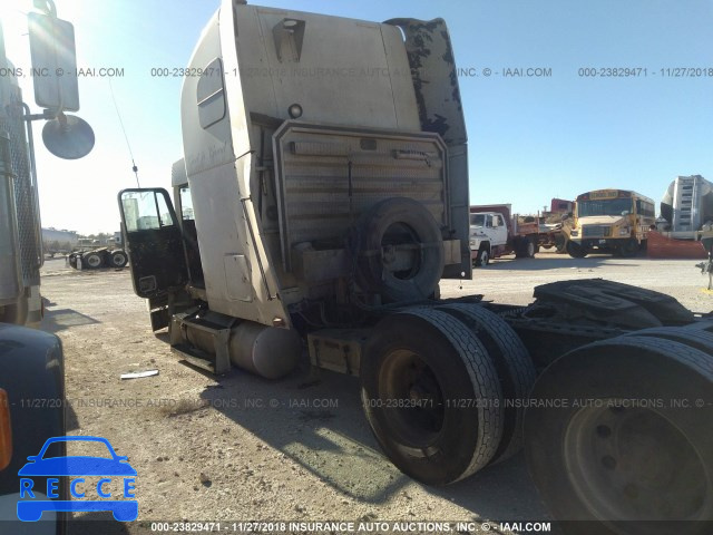 2001 FREIGHTLINER FLD FLD120 1FUJAHCG91PF95850 image 2
