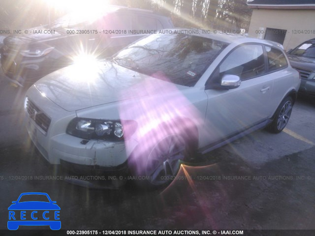 2010 VOLVO C30 T5 YV1672MK6A2175981 image 1