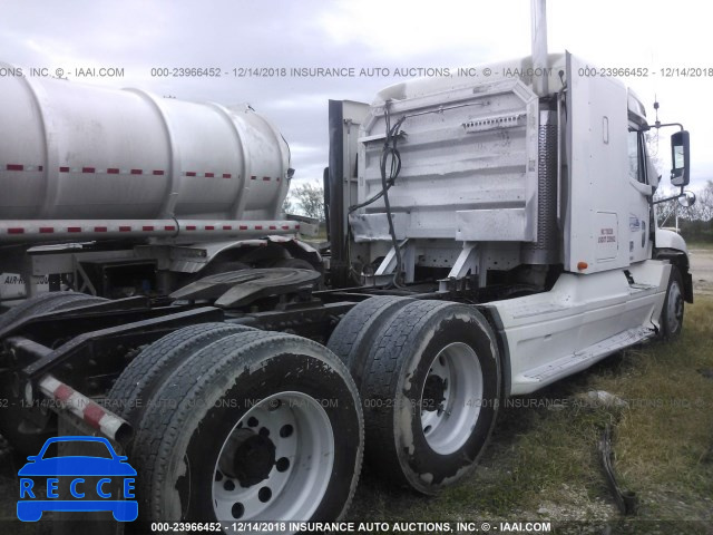 2002 FREIGHTLINER ST120 ST120 1FUJBBCGX2LJ08428 image 3