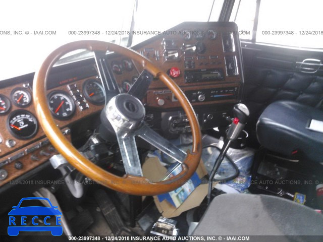 2004 FREIGHTLINER CONVENTIONAL CLASSIC 120 1FUJF6AV54DN18631 image 4