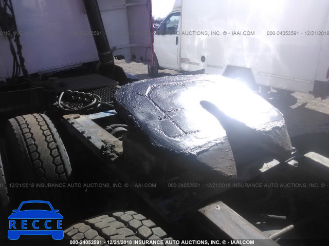 2000 FREIGHTLINER FLD FLD120 1FUYDSEB5YPB82936 image 6