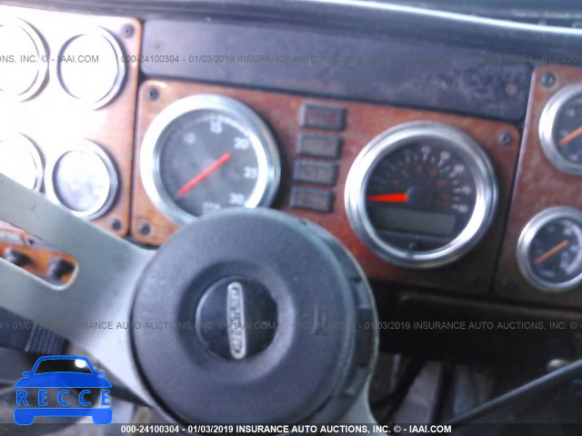 1999 FREIGHTLINER FLD FLD120 1FUPCSZB1XPA08305 image 5