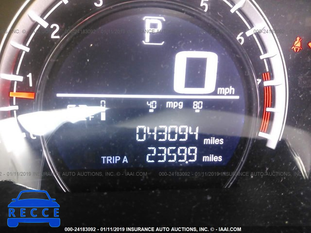 2017 HONDA CR-V LX 7FARW5H33HE008001 image 6