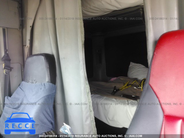 1999 FREIGHTLINER CONVENTIONAL FLC120 1FUYSSEB4XL962029 Bild 6