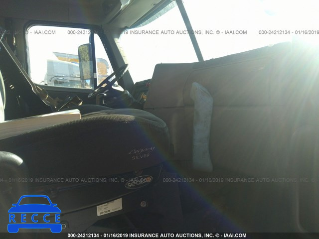 2003 FREIGHTLINER ST120 ST120 1FUJBBCG43LK57953 image 4