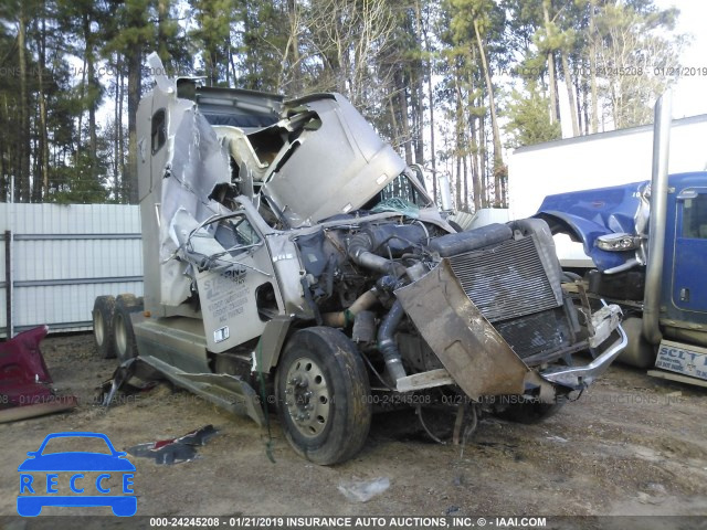 1999 FREIGHTLINER CONVENTIONAL FLD120 1FUYDSZB4XL977540 image 0