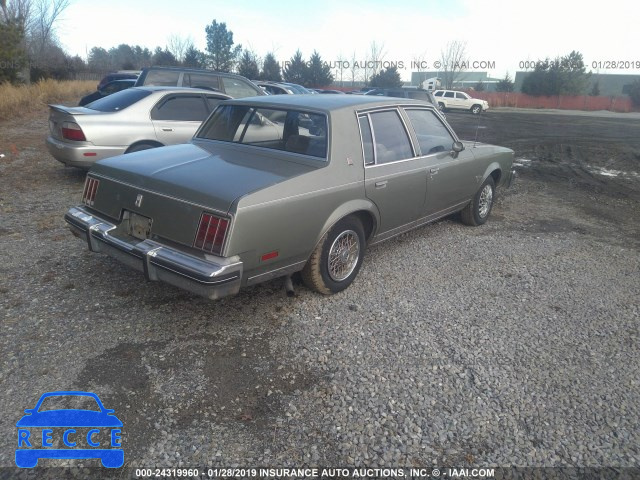 1983 OLDSMOBILE CUTLASS SUPREME BROUGHAM 1G3AM69A5DM519857 Bild 3