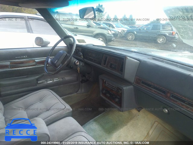 1983 OLDSMOBILE CUTLASS SUPREME BROUGHAM 1G3AM69A5DM519857 Bild 4