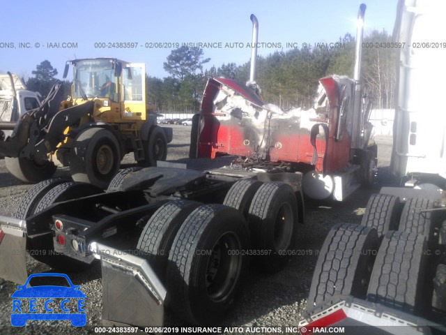 2000 FREIGHTLINER CONVENTIONAL FLD120 1FUPCDZB9YLA78347 image 3