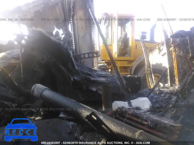 2000 FREIGHTLINER CONVENTIONAL FLD120 1FUPCDZB9YLA78347 image 4