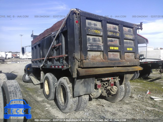 2006 PETERBILT 335 2NPLLZ0X76M666928 Bild 2