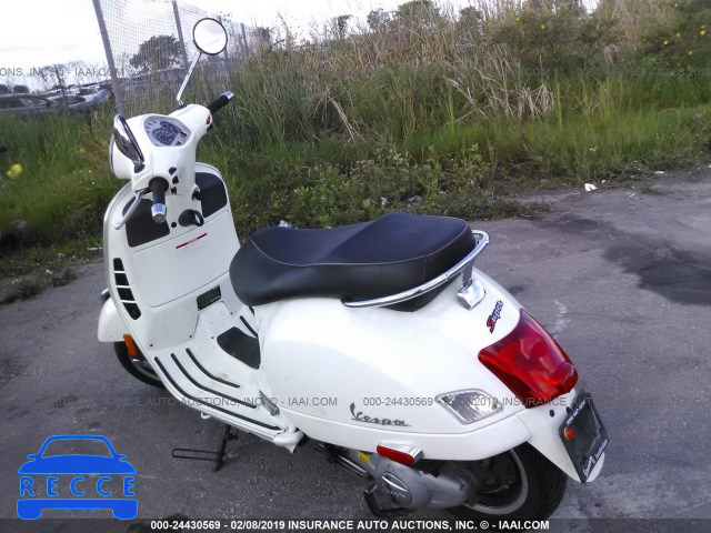 2012 VESPA GTS 300 SUPER ZAPM459L2C5702603 Bild 2