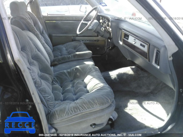1983 CHRYSLER NEW YORKER FIFTH AVENUE 2C3BF66P5DR169512 image 4
